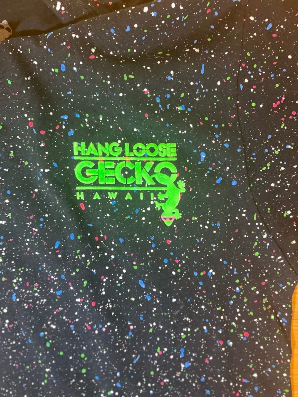 NWT SPLATTER GLOW TEE X GECKO HAWAII COLLAB X 3-WAY (2026) Size Small